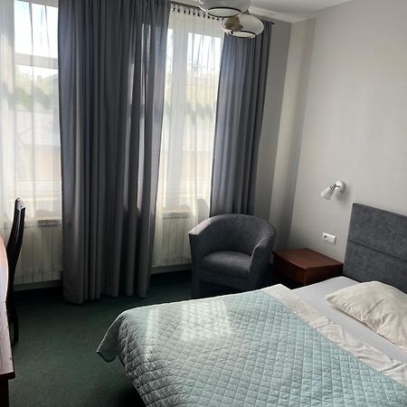 Alabastro Bed & Breakfast Tomaszow Mazowiecki Ngoại thất bức ảnh