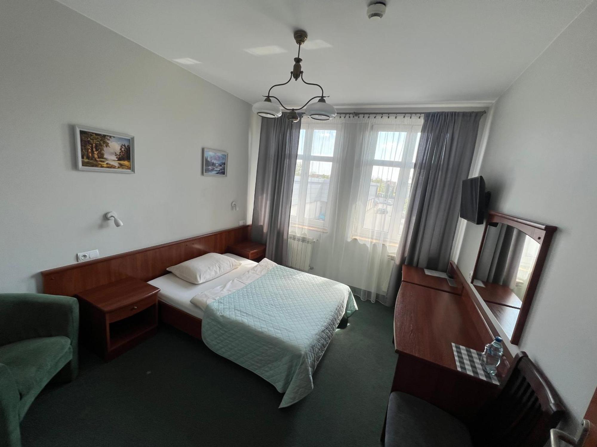 Alabastro Bed & Breakfast Tomaszow Mazowiecki Ngoại thất bức ảnh