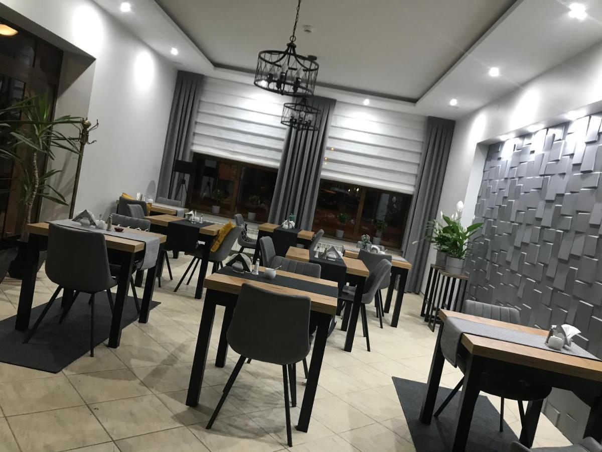 Alabastro Bed & Breakfast Tomaszow Mazowiecki Ngoại thất bức ảnh